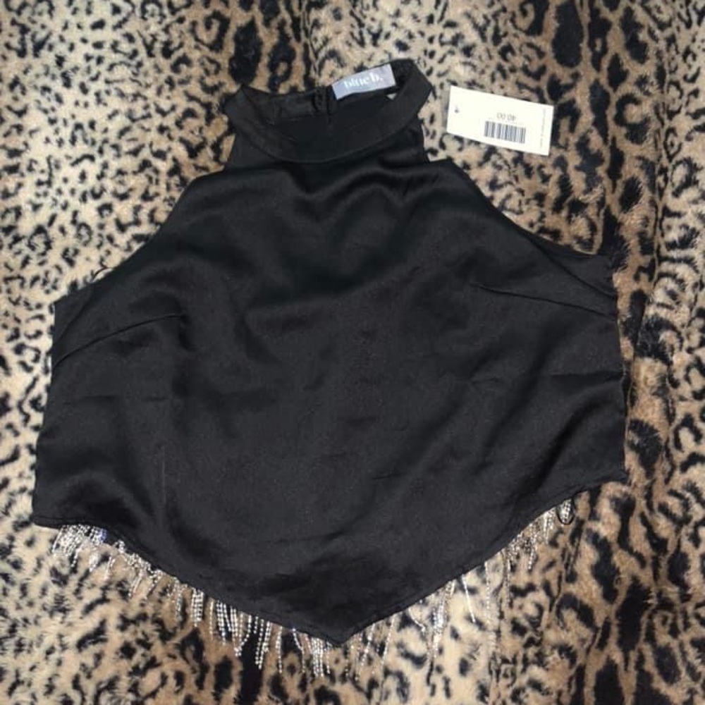 Cropped Rhinestone Too - Picture 2 of 2